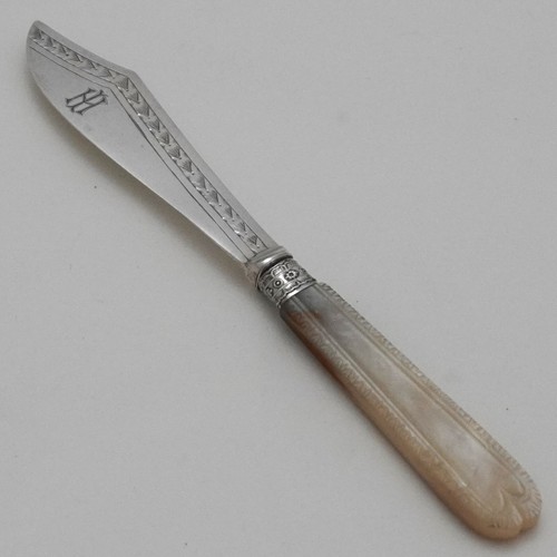 Mother pearl handle design - mother,