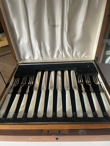 Antique thomas bradbury sons - antique,