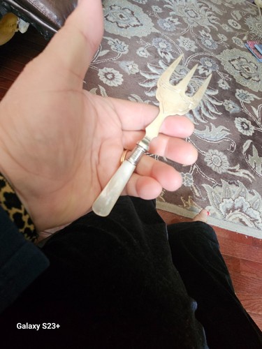 Victorian pearl handle - pearl, serving